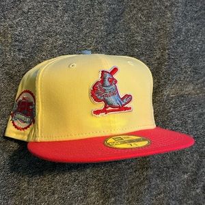 Hatclub exclusive MLB St. Louis cardinals fitted Size 7 3/4.